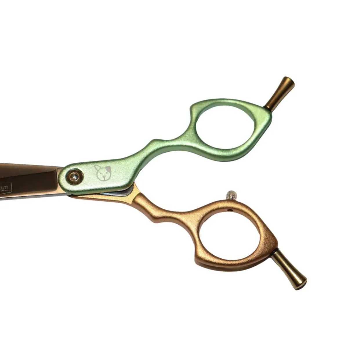 loyalty_pet__innofusion_quot_curved_grooming_shear__colors_3.webp Ryan's Pet Supplies Loyalty Pet - Innofusion 6" Curved Grooming Shear (4 Colors)