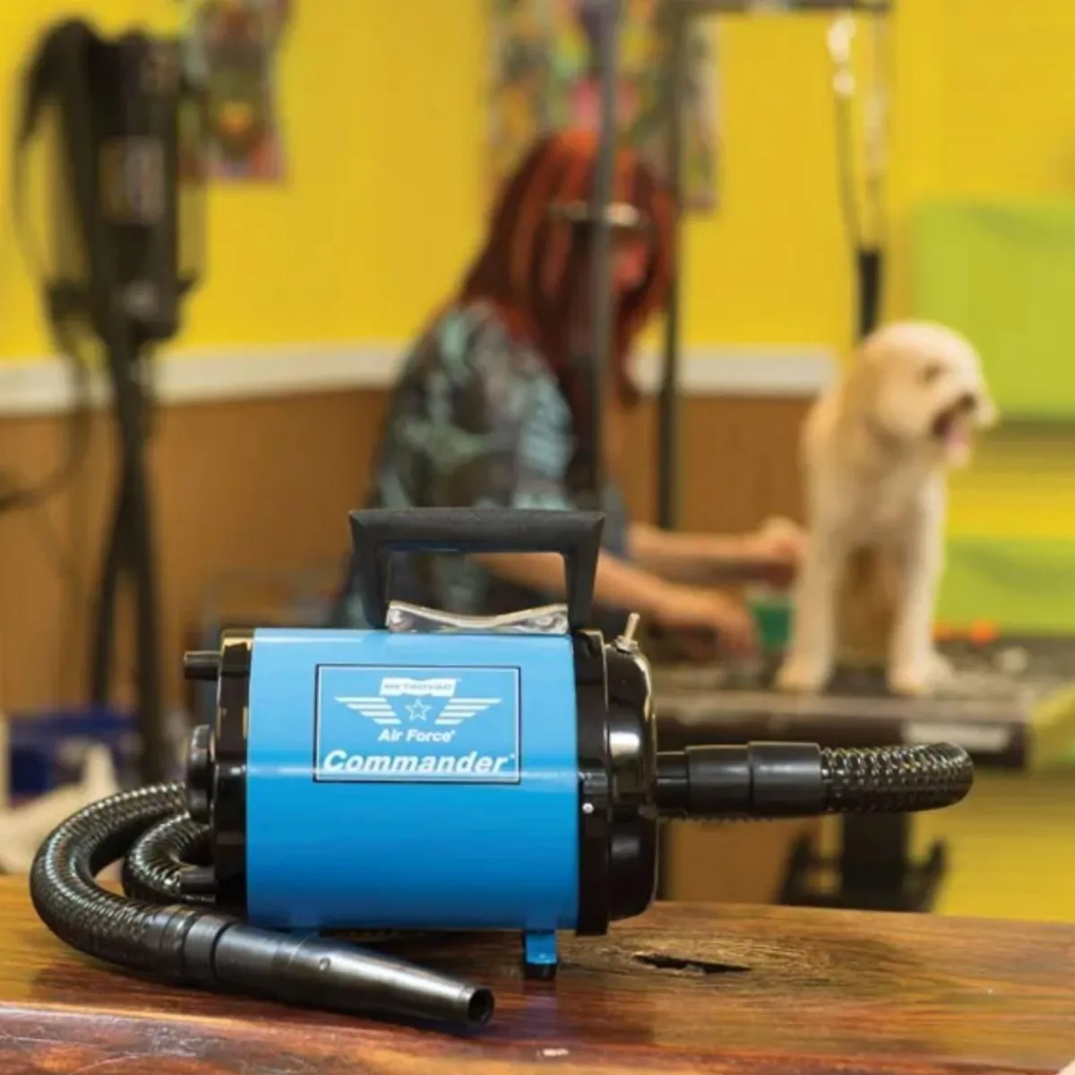 metrovac_air_force_commander__speed_grooming_dryer_2.webp Ryan's Pet Supplies MetroVac Air Force Commander 2 Speed Grooming Dryer