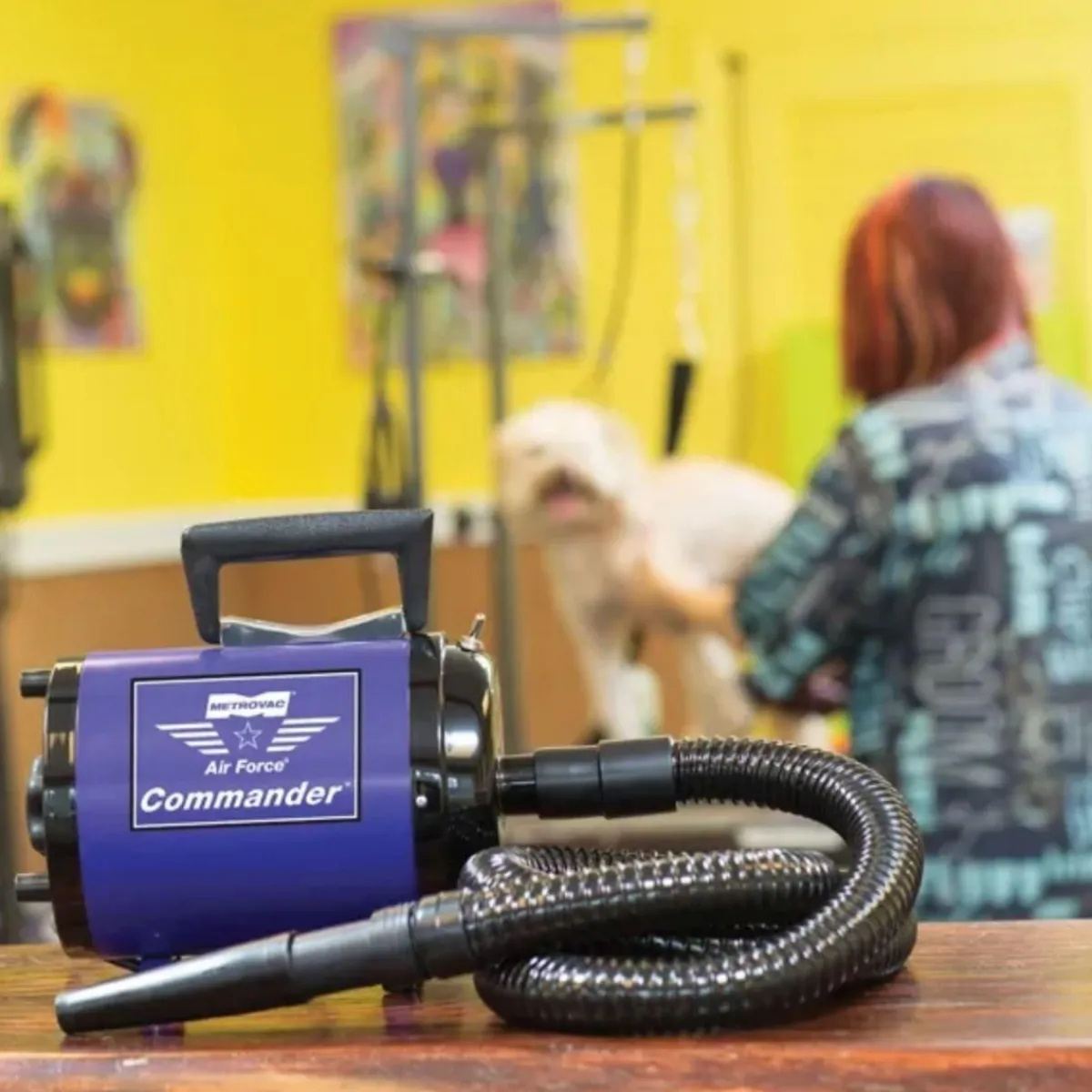 metrovac_air_force_commander__speed_grooming_dryer_7.webp Ryan's Pet Supplies MetroVac Air Force Commander 2 Speed Grooming Dryer