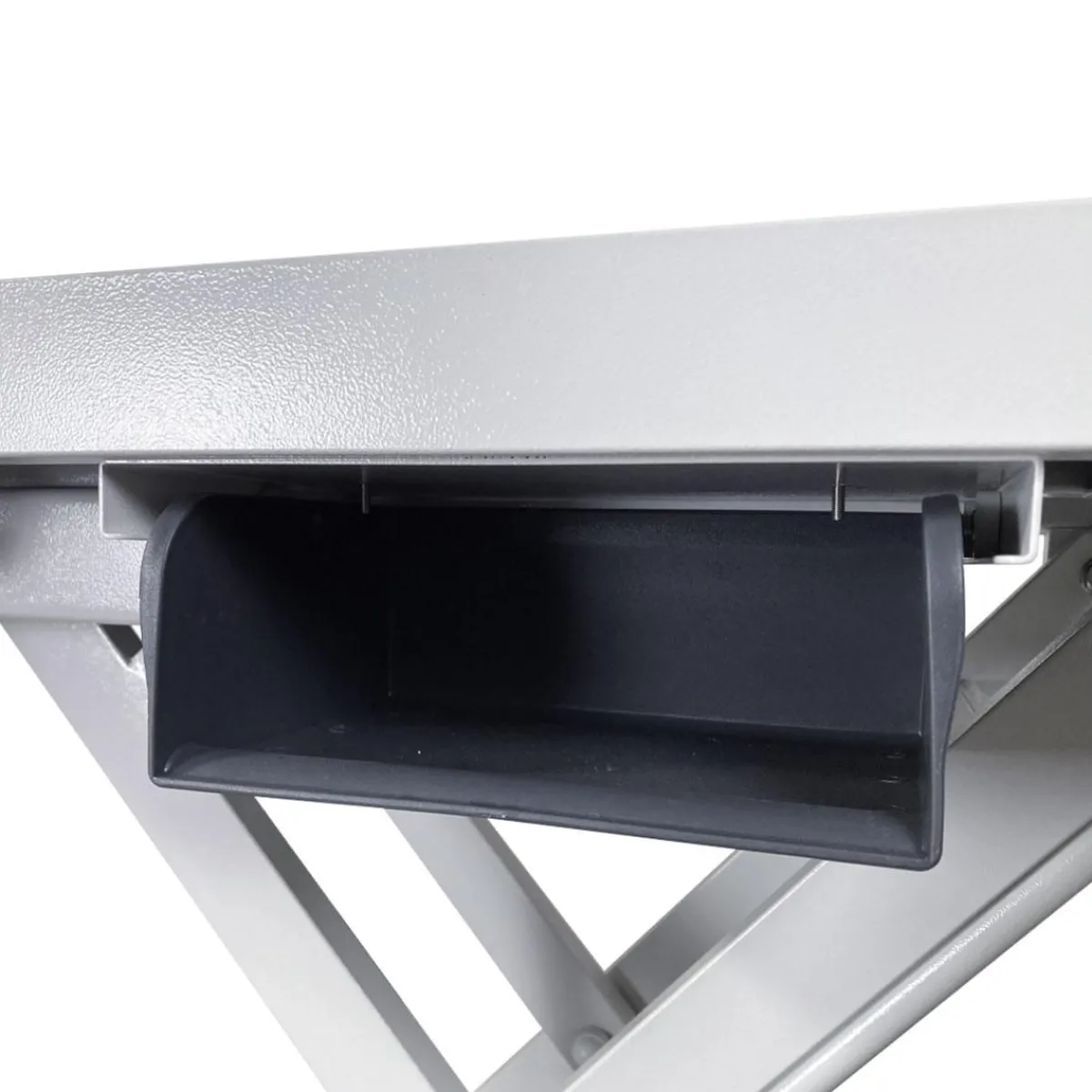paw_brothers_mini_lowlow_super_electric_grooming_table__quot_6.webp Ryan's Pet Supplies Paw Brothers Mini Low-Low Super Electric Grooming Table - 36"